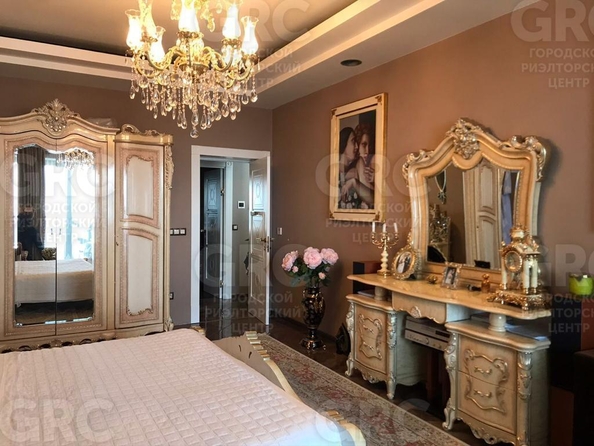 
  Продается 3-комн. квартира 300 м². Фото 19.