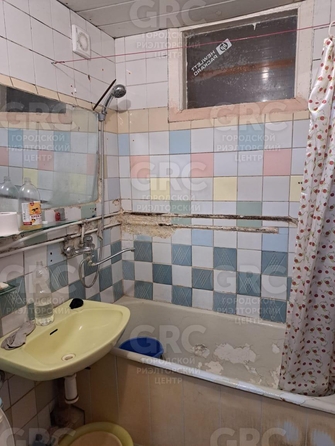 
  Продается 2-комн. квартира, 42 м², Конституции СССР ул, д. 10
. Фото 6.