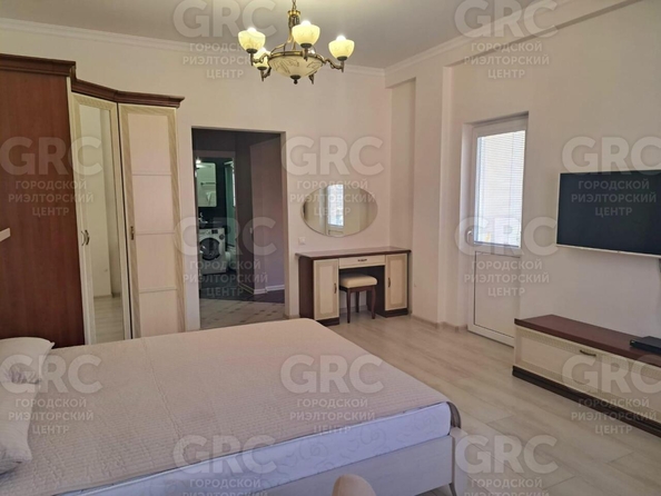 
  Продается 1-комн. квартира, 45 м², Грибоедова ул, д. 15
. Фото 2.