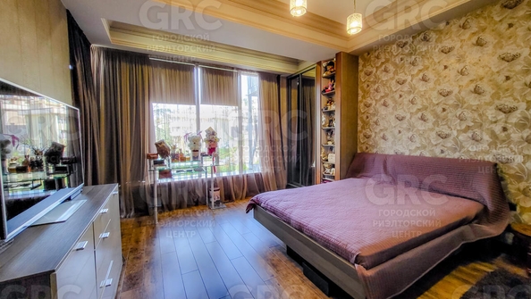 
  Продается 4-комн. квартира 200 м². Фото 4.