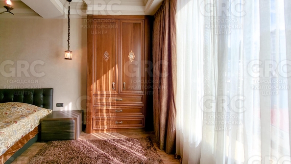 
  Продается 4-комн. квартира 200 м². Фото 14.