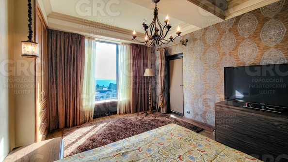 
  Продается 4-комн. квартира 200 м². Фото 17.