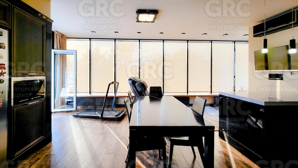
  Продается 4-комн. квартира 200 м². Фото 25.