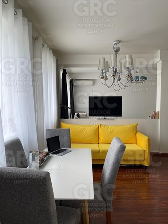 
  Продается 2-комн. квартира 53 м². Фото 1.