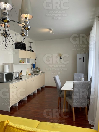 
  Продается 2-комн. квартира, 53 м², Клубничная ул, д. 1/14
. Фото 4.