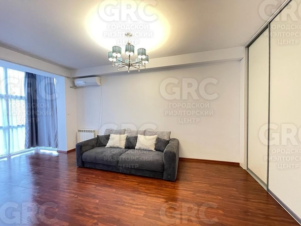 
  Продается 2-комн. квартира, 53 м², Клубничная ул, д. 1/14
. Фото 6.