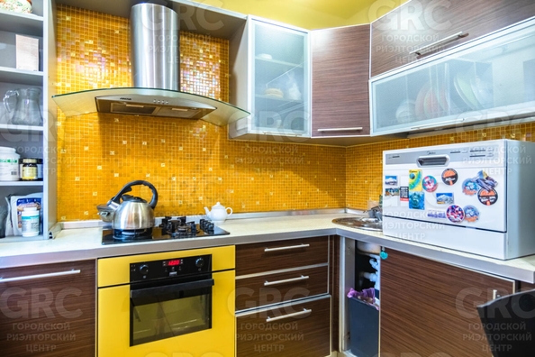 
  Продается 3-комн. квартира 59.1 м². Фото 1.