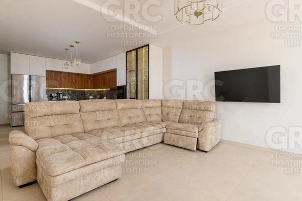 
  Продается дом, 267.4 м², Сочи
. Фото 3.