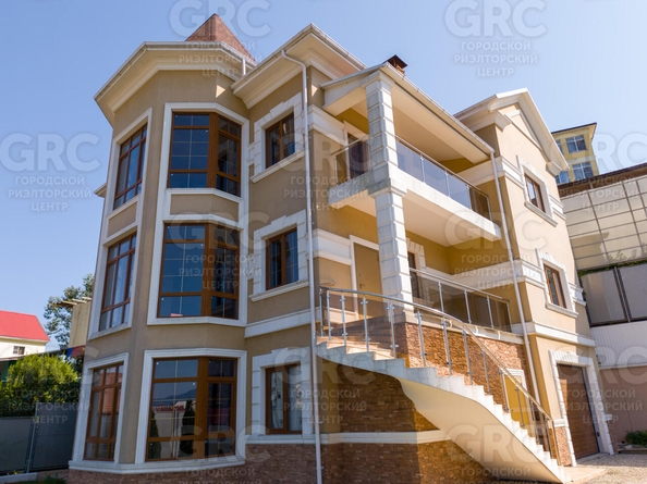 
  Продается дом, 410 м², Сочи
. Фото 2.