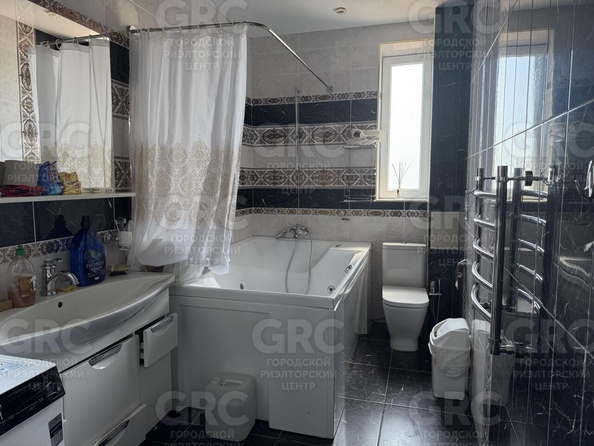 
  Продается дом, 240 м², Сочи
. Фото 14.