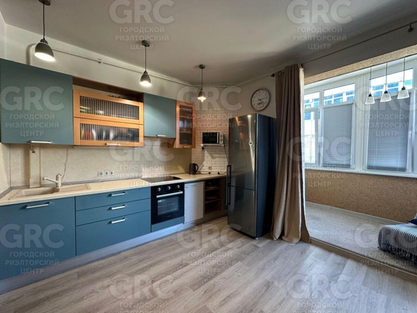 
  Продается 1-комн. квартира 65 м². Фото 2.