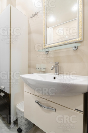 
  Продается 2-комн. квартира, 90 м², Нагорная ул, д. 11
. Фото 21.