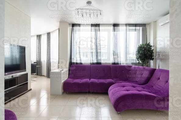 
  Продается 4-комн. квартира 130 м². Фото 1.