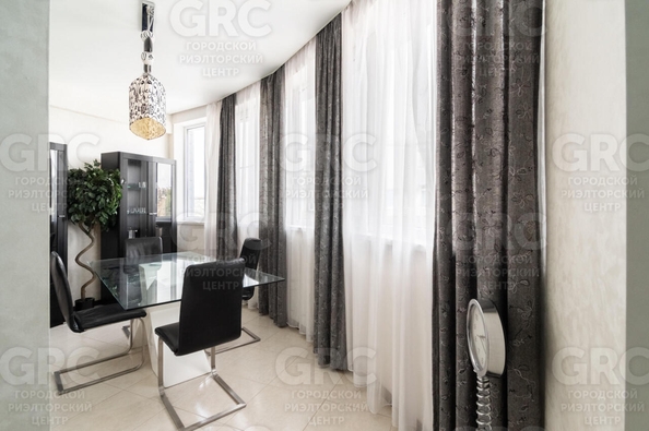 
  Продается 4-комн. квартира, 130 м², Первомайская ул, д. 11
. Фото 5.