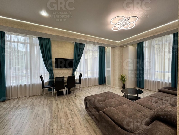 
  Продается студия 50.2 м². Фото 11.
