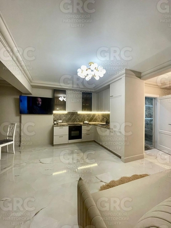 
  Продается 2-комн. квартира 76 м². Фото 1.