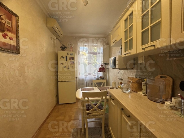 
  Продается 3-комн. квартира 65 м². Фото 1.