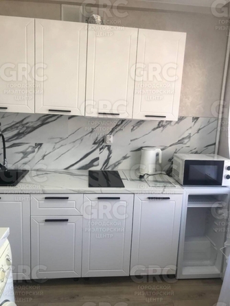 
  Продается 3-комн. квартира 69.6 м². Фото 1.