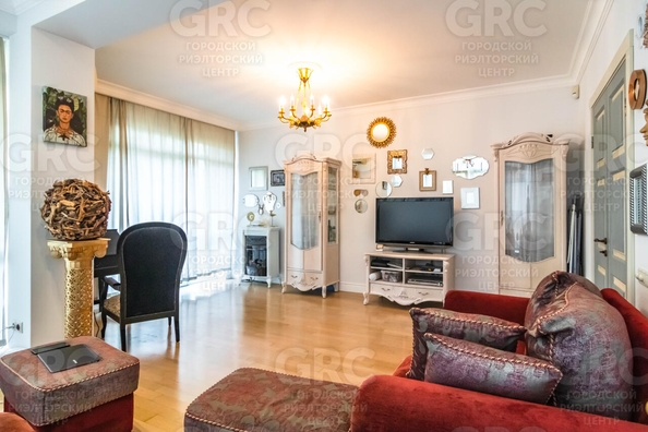 
  Продается 3-комн. квартира 130 м². Фото 1.