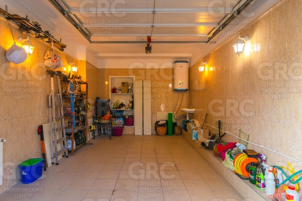 
  Продается 3-комн. квартира 130 м². Фото 32.