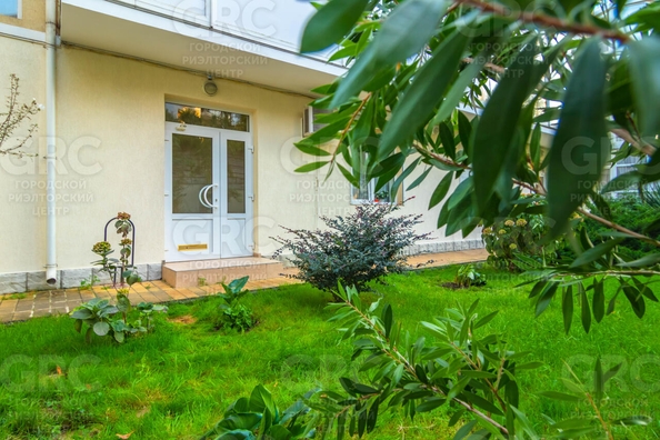 
  Продается 3-комн. квартира 130 м². Фото 37.