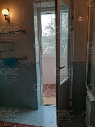 
  Продается 2-комн. квартира 57 м². Фото 2.