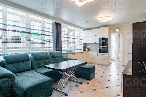
  Продается 3-комн. квартира 75.6 м². Фото 1.