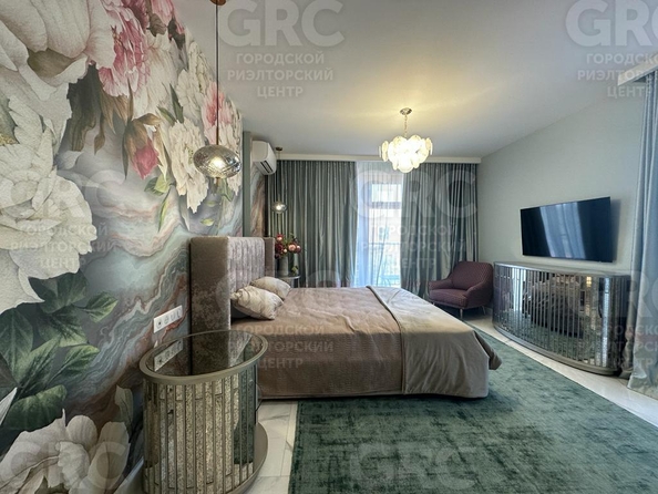 
  Продается 4-комн. квартира 150 м². Фото 1.