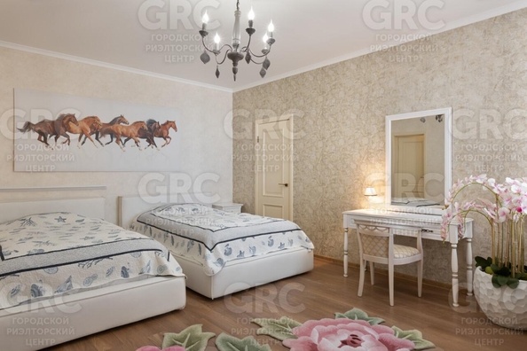 
  Продается апартамент 292 м². Фото 11.