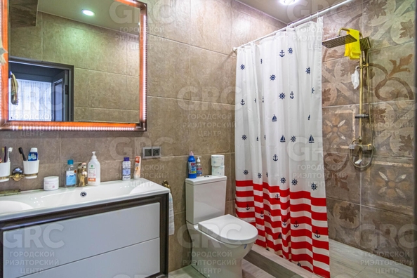 
  Продается 4-комн. квартира 200 м². Фото 19.