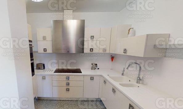 
  Продается 4-комн. квартира 156 м². Фото 5.