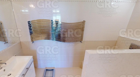 
  Продается 4-комн. квартира 156 м². Фото 7.