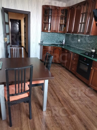 
  Продается 4-комн. квартира 146.5 м². Фото 1.