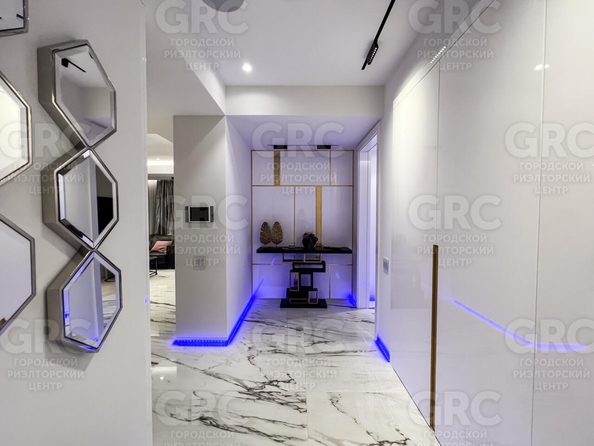 
  Продается 4-комн. квартира 197 м². Фото 8.