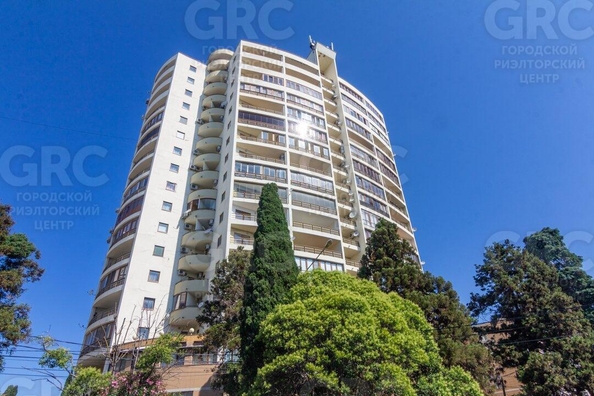 
  Продается 3-комн. квартира 146 м². Фото 1.