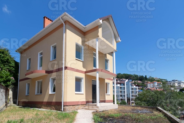 
  Продается дом 212.9 м². Фото 1.