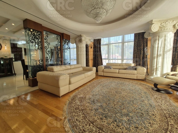 
  Продается 2-комн. квартира 110 м². Фото 1.