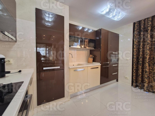
  Продается 2-комн. квартира 110 м². Фото 7.