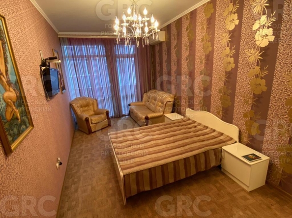 
  Продается 2-комн. квартира 65 м². Фото 4.