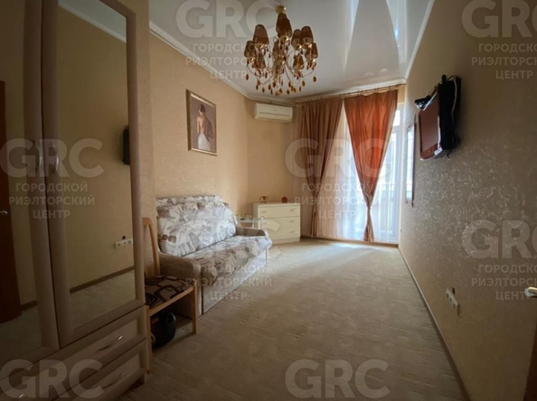
  Продается 2-комн. квартира 65 м². Фото 6.