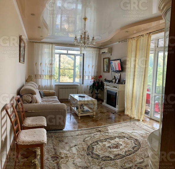 
  Продается 2-комн. квартира 80 м². Фото 2.