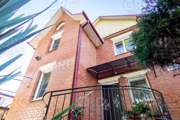 
  Продается дом 300 м². Фото 1.