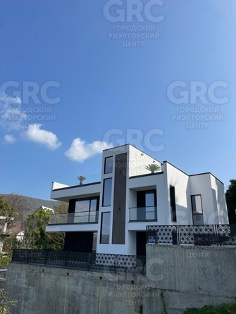 
  Продается дом 208 м². Фото 1.