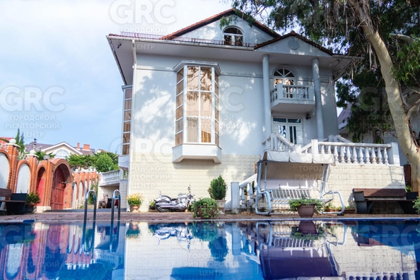 
  Продается дом 500 м². Фото 1.
