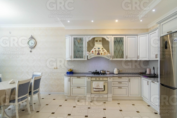 
  Продается дом 220 м². Фото 2.