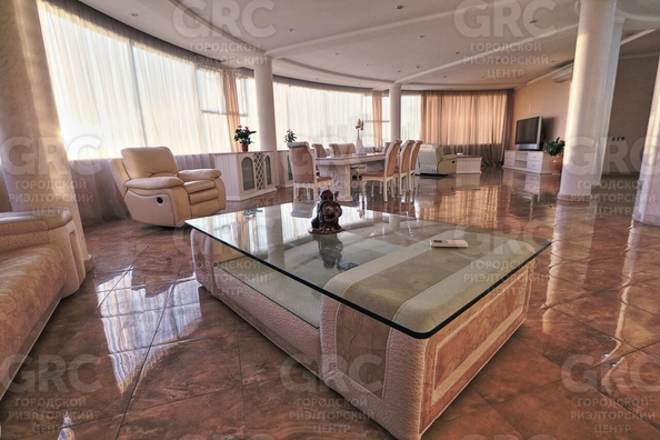 
  Продается дом 800 м². Фото 7.