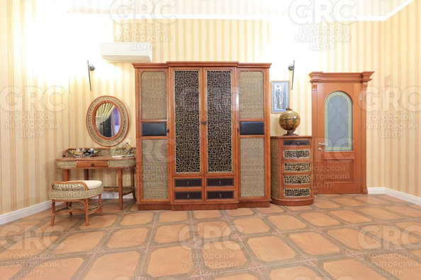 
  Продается дом 800 м². Фото 23.
