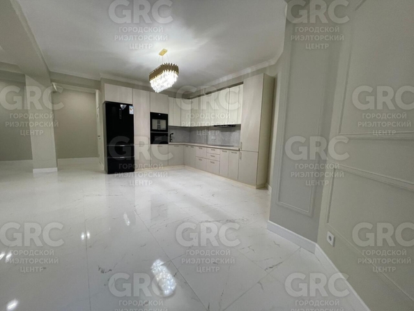 
  Продается 2-комн. квартира 71.5 м². Фото 1.