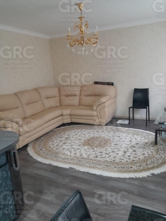 
  Продается 2-комн. квартира 56 м². Фото 1.