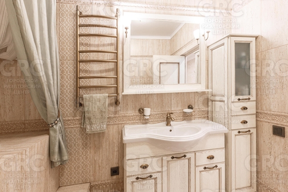 
  Продается 4-комн. квартира 147 м². Фото 30.